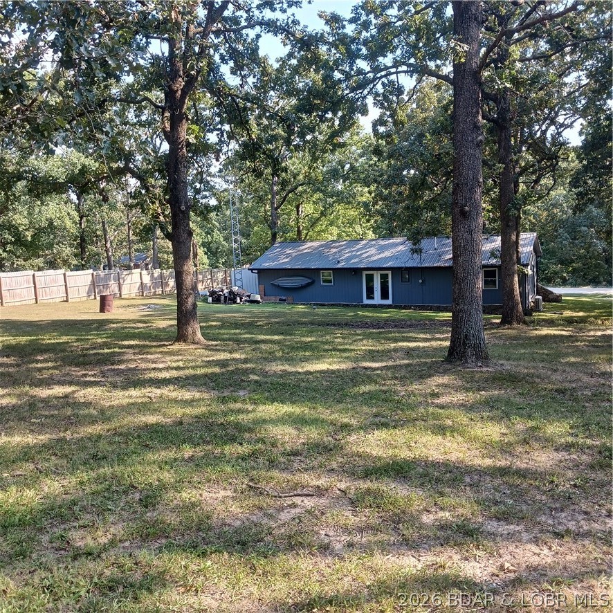 12831 Oak Leaf Drive Property Photo 12