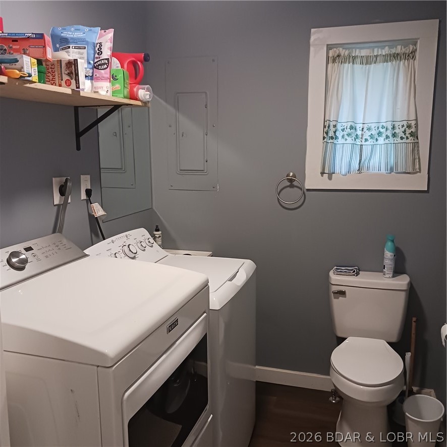 12831 Oak Leaf Drive Property Photo 24
