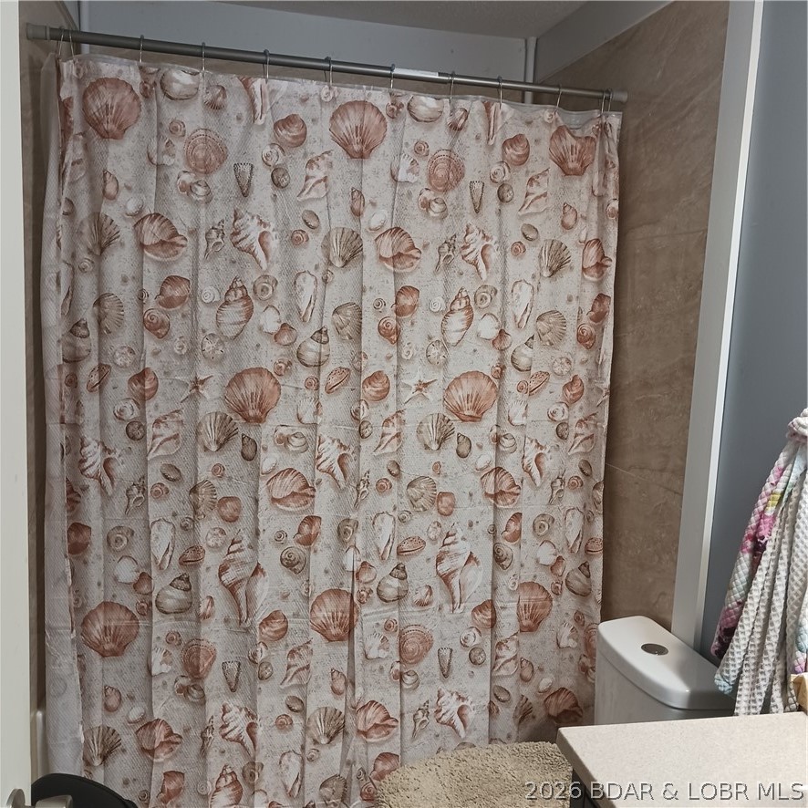 12831 Oak Leaf Drive Property Photo 27