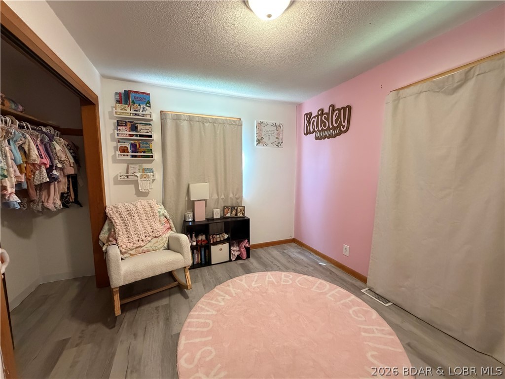 1102 Clay Street Property Photo 19