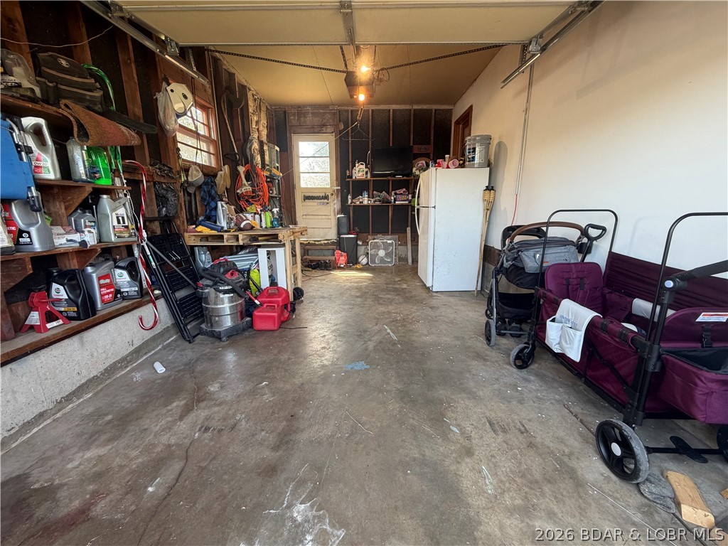 1102 Clay Street Property Photo 22