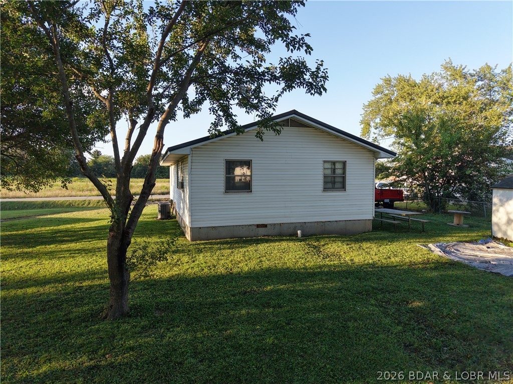 1102 Clay Street Property Photo 25