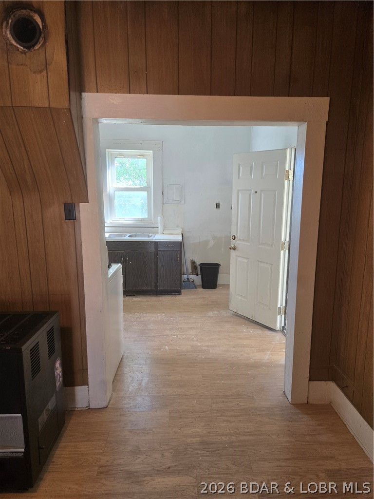 208 Main Property Photo 26
