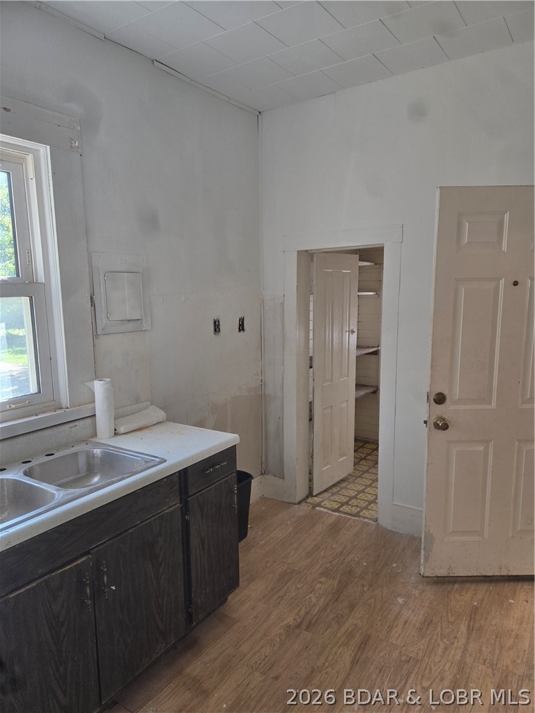 208 Main Property Photo 30