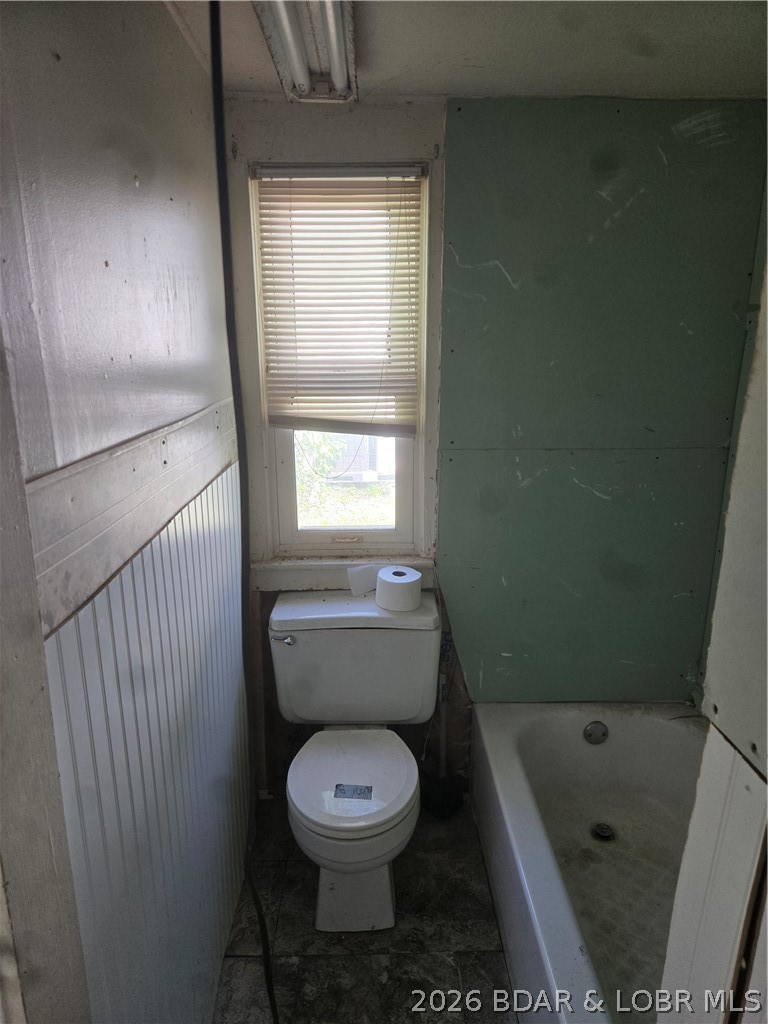 208 Main Property Photo 41