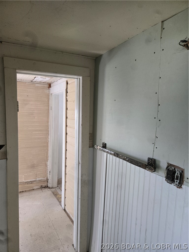 208 Main Property Photo 45