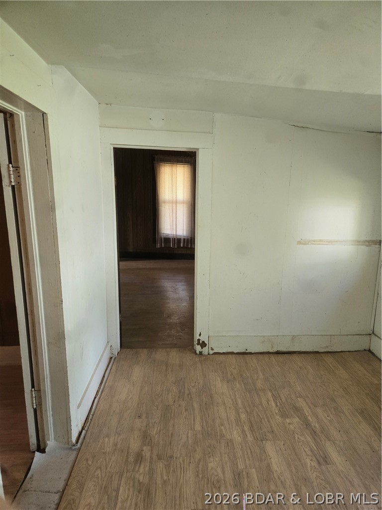 208 Main Property Photo 46