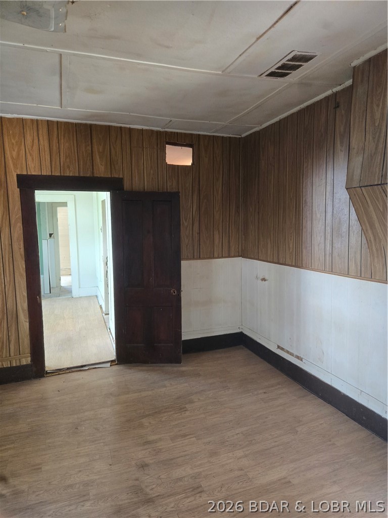 208 Main Property Photo 51