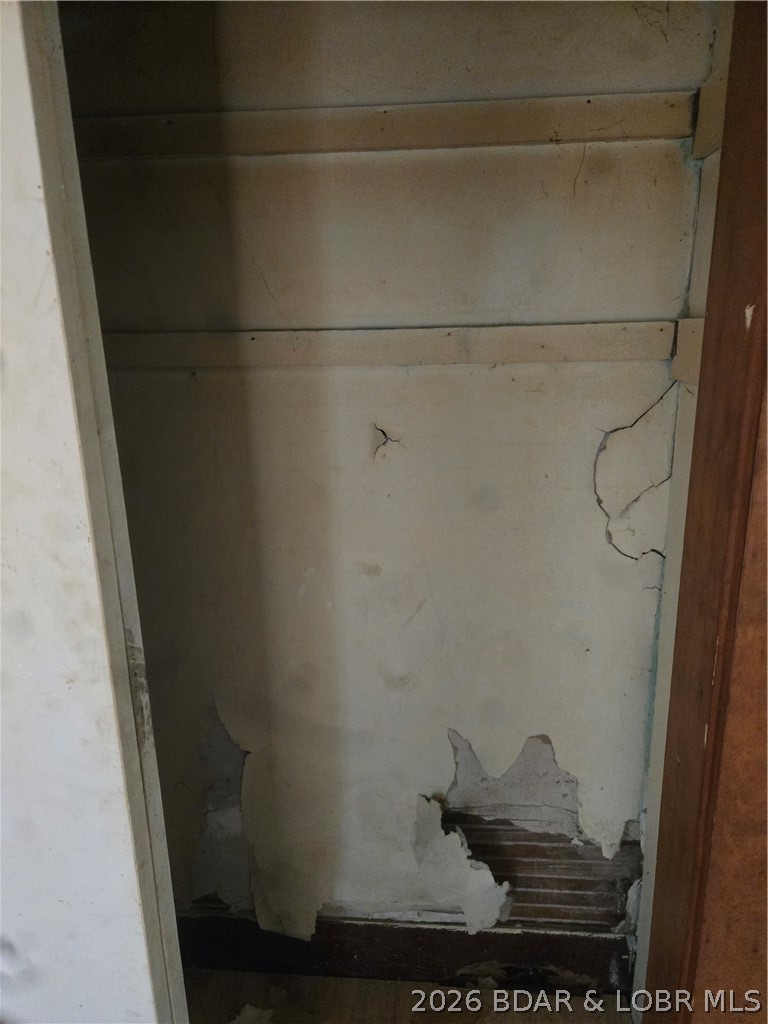 208 Main Property Photo 57