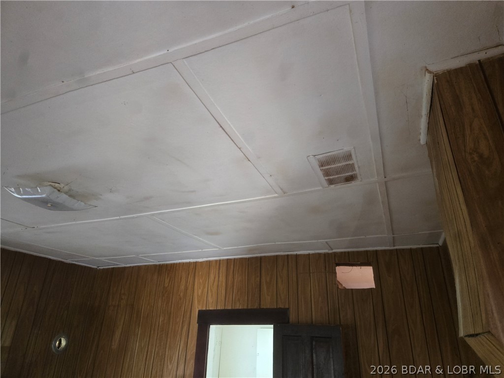 208 Main Property Photo 62