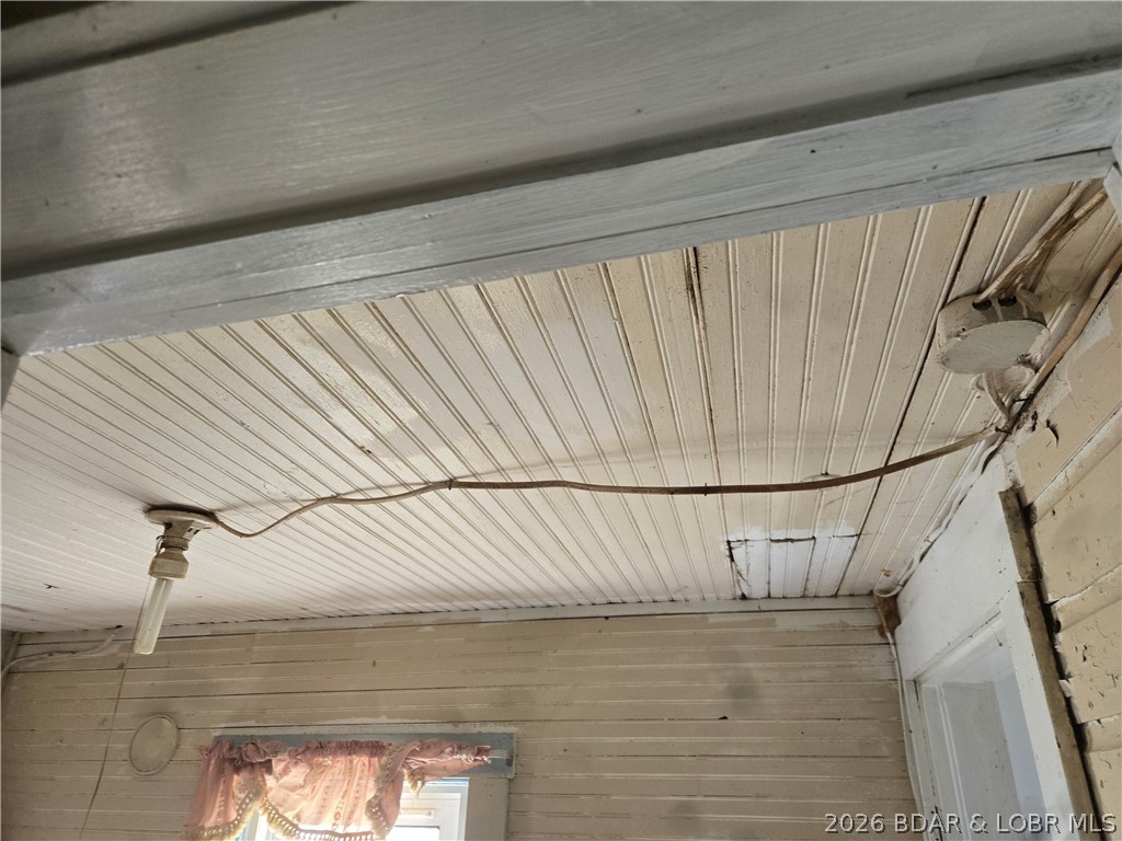 208 Main Property Photo 65