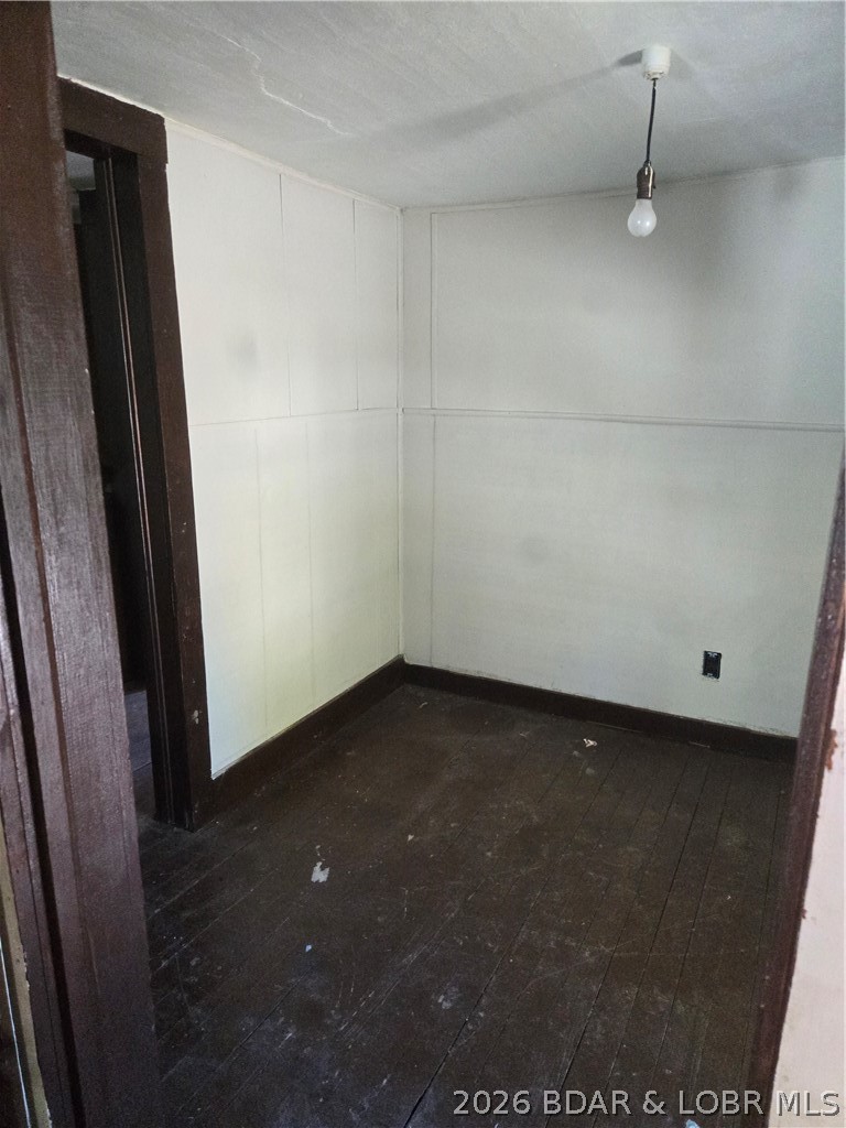 208 Main Property Photo 80