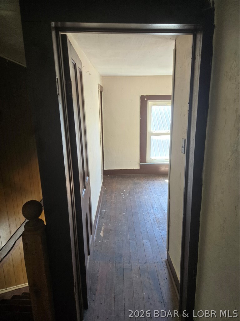 208 Main Property Photo 84