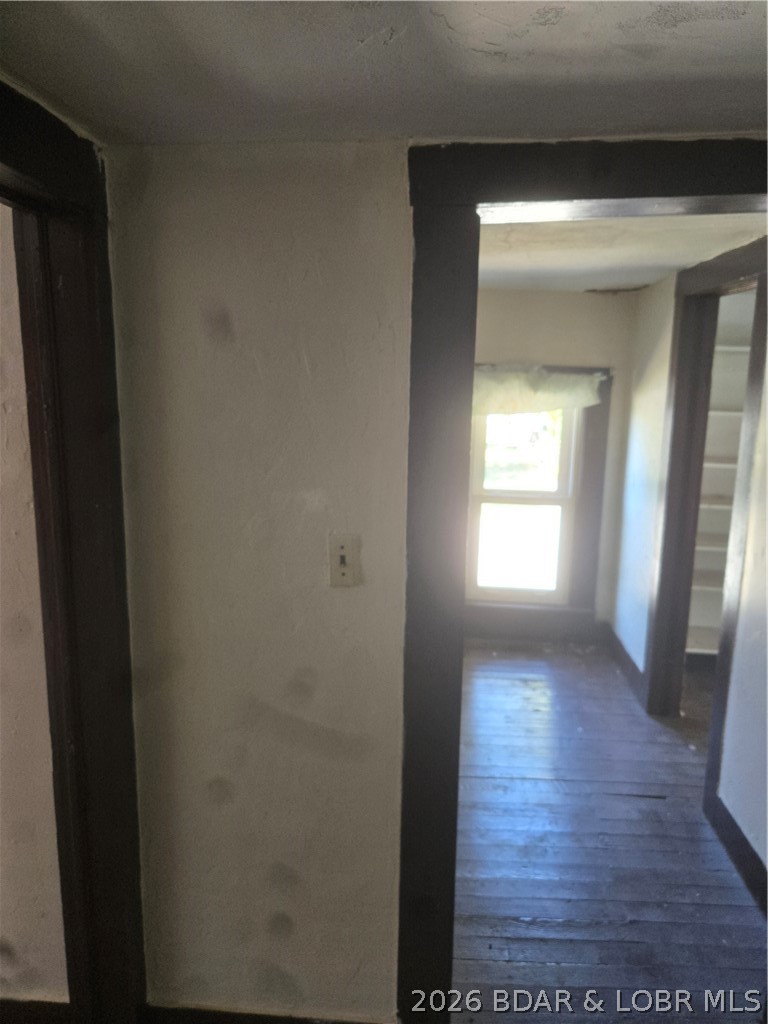 208 Main Property Photo 85