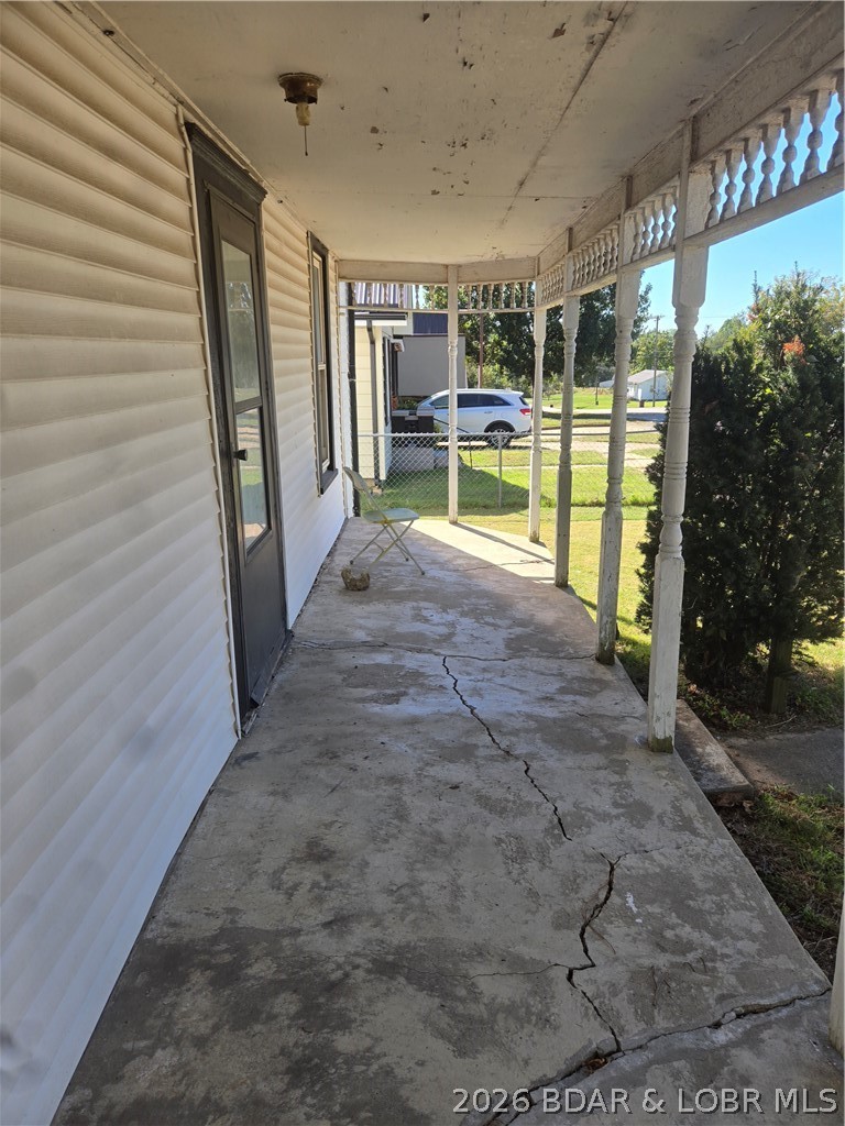 208 Main Property Photo 92