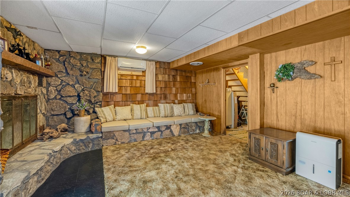 432 Pleasant Valley Drive Property Photo 8