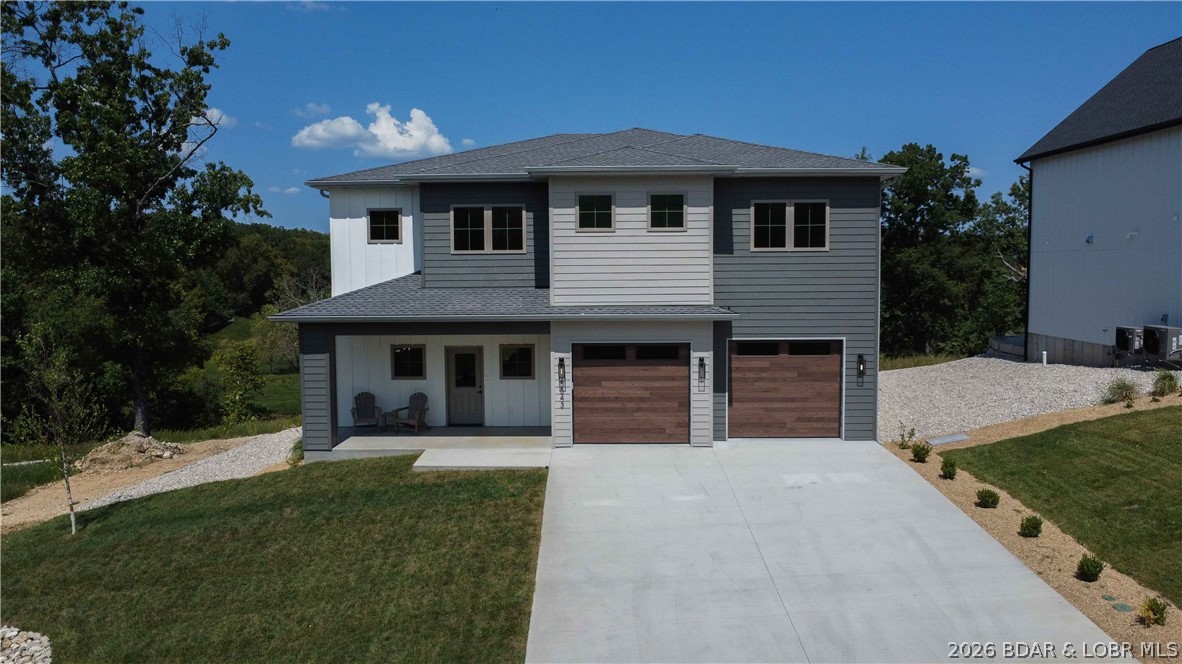 5534 Deephaven Lane Property Photo 1