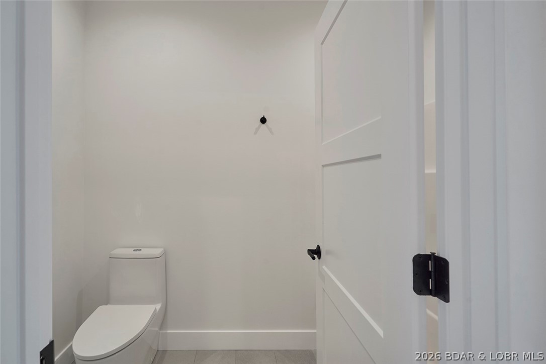 5543 Deephaven Lane Property Photo 33