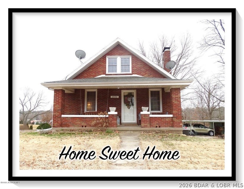 2032 St. Louis Road Property Photo 1