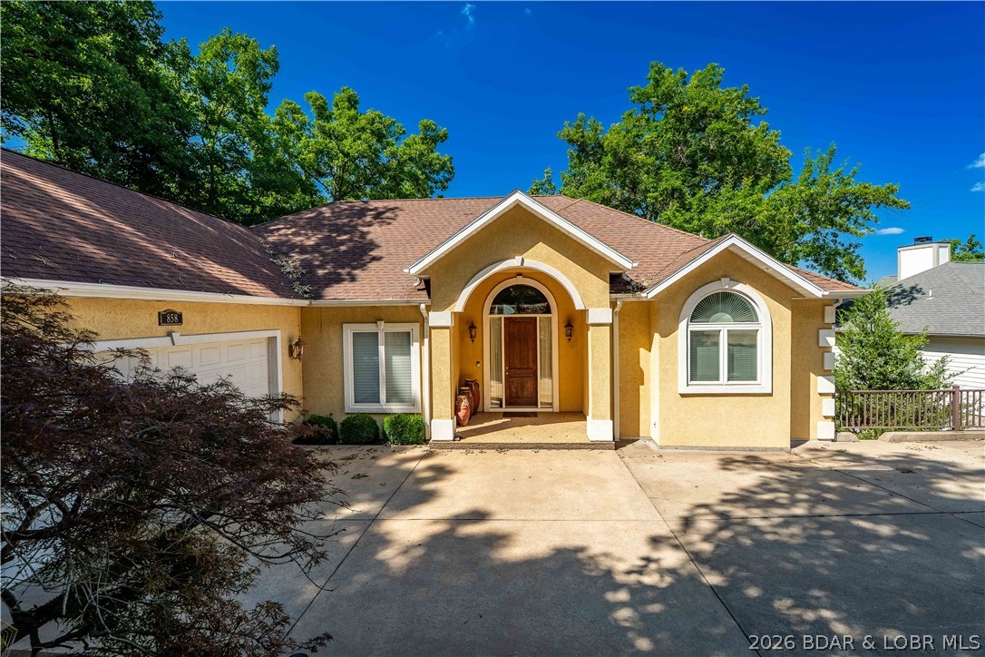 858 Via Del Lago Drive Property Photo 1