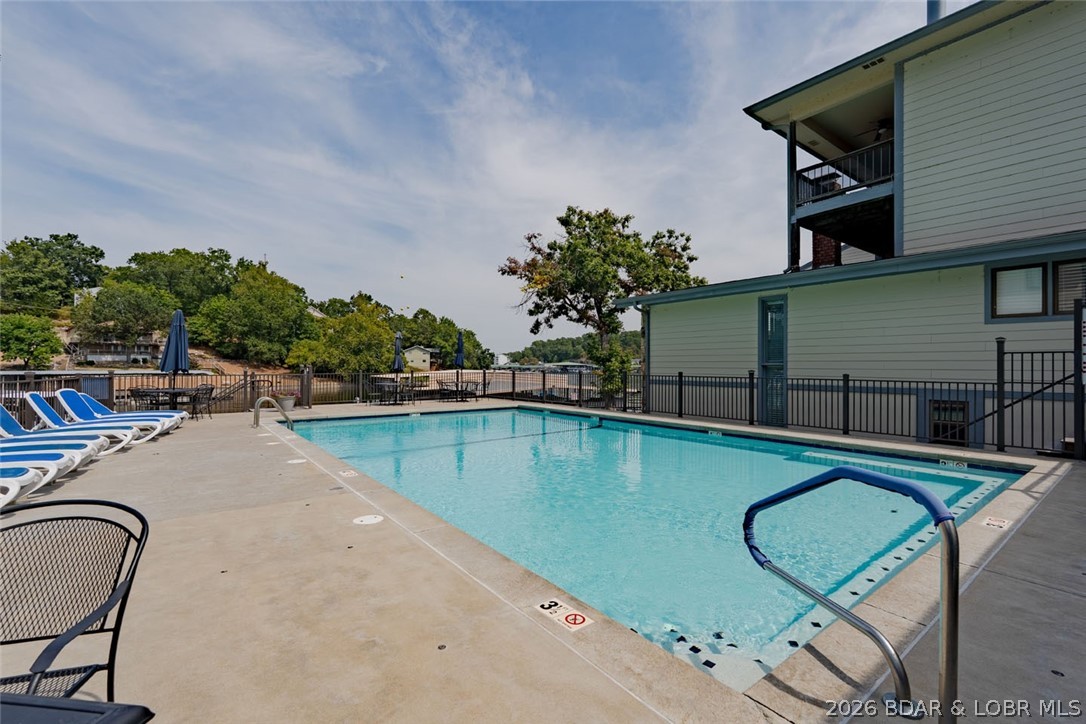 88 Willow Ridge Point 2a Property Photo 44