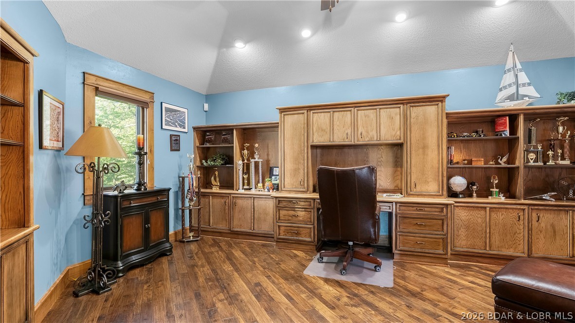 864 Eagle Drive Property Photo 37