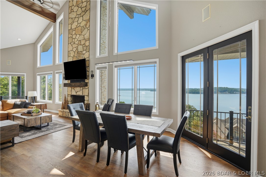 1104 Beacon Pointe Circle Property Photo 10
