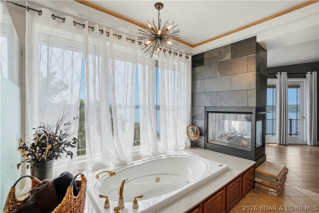 1104 Beacon Pointe Circle Property Photo 26