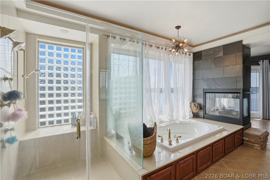 1104 Beacon Pointe Circle Property Photo 28