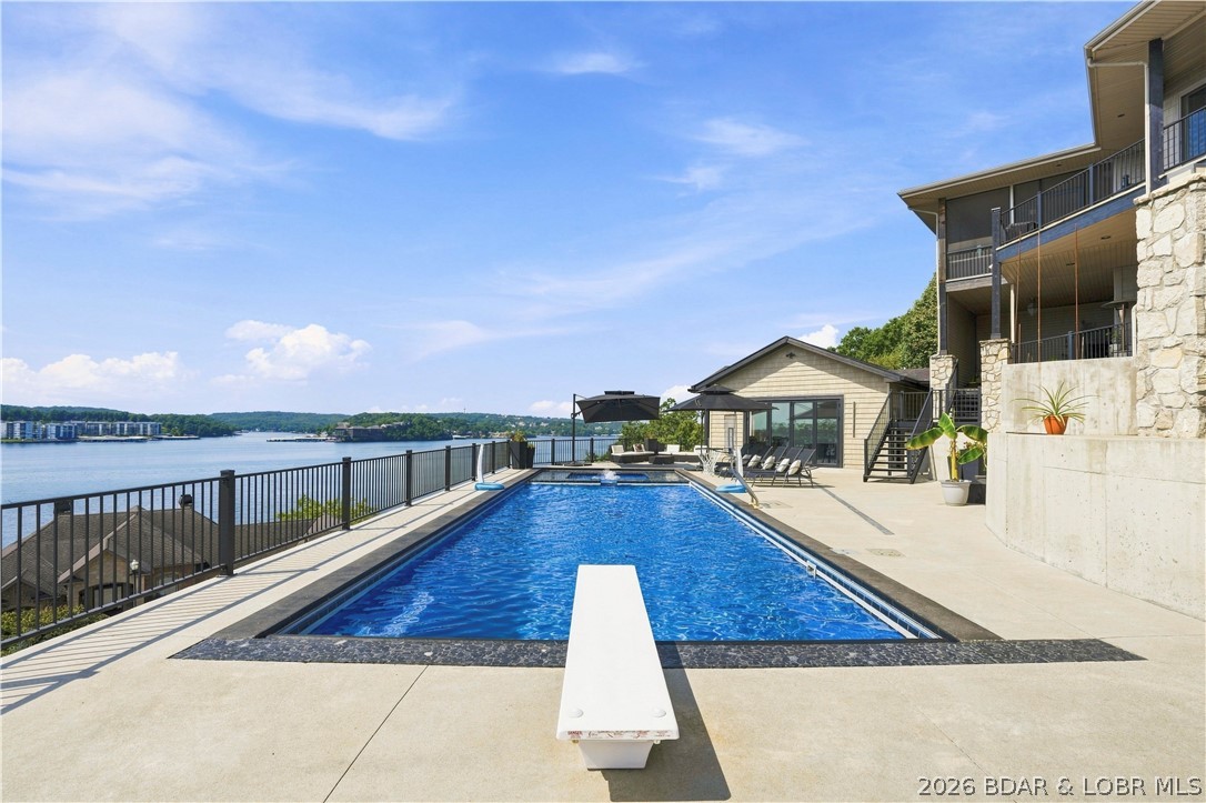 1104 Beacon Pointe Circle Property Photo 60