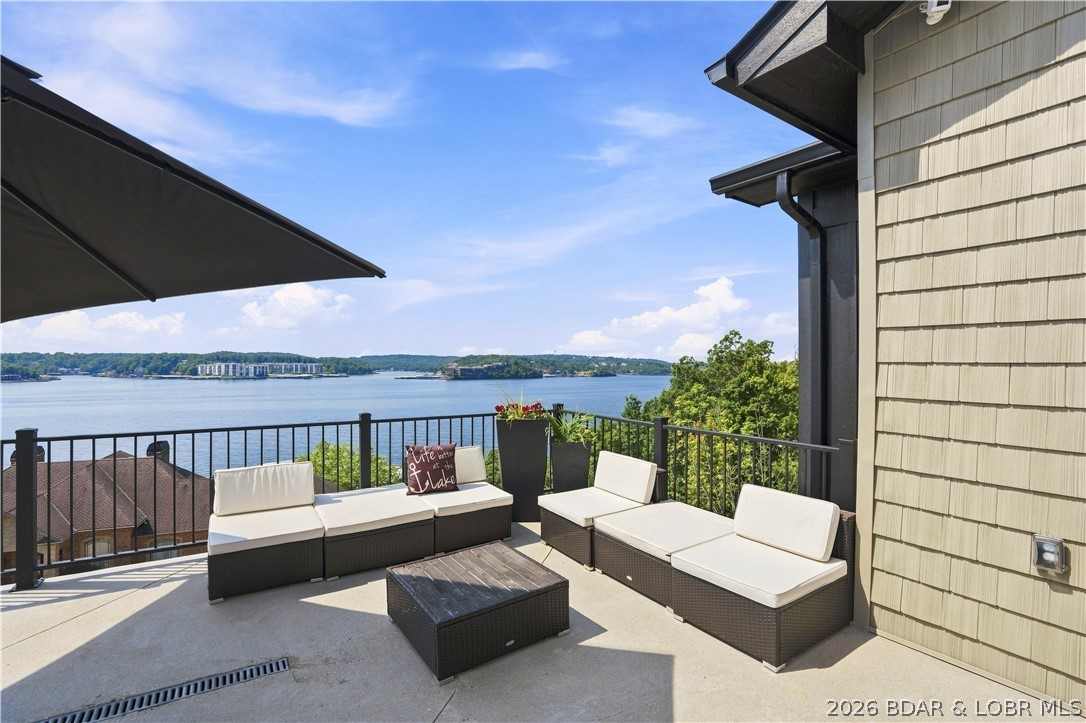 1104 Beacon Pointe Circle Property Photo 61