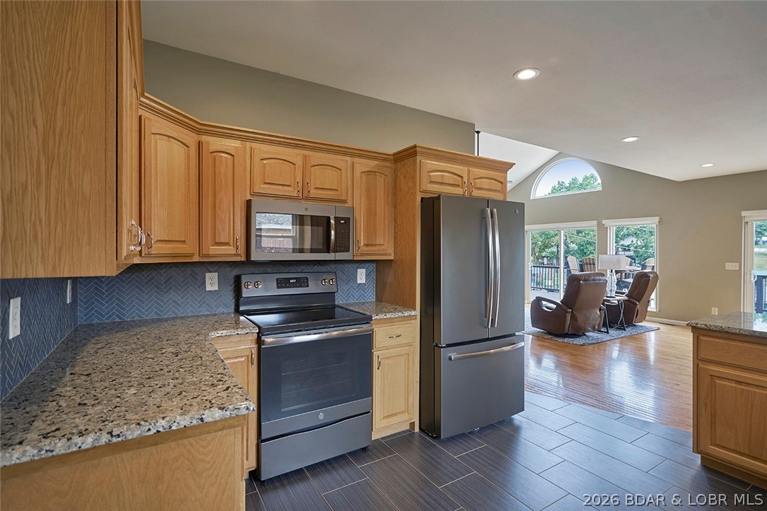 129 Drake Lane Property Photo 13