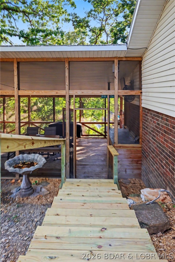 25211 Waterview Lane Property Photo 18