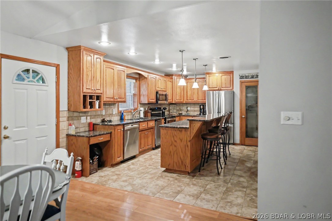 25211 Waterview Lane Property Photo 24