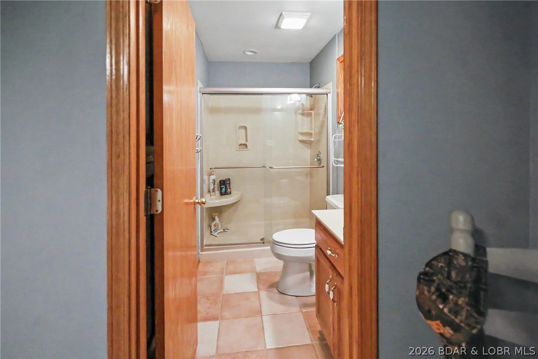 25211 Waterview Lane Property Photo 32