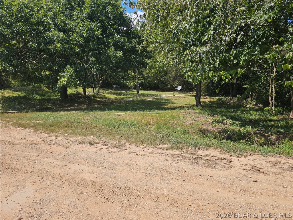 585 West Lakeview Drive Property Photo 1