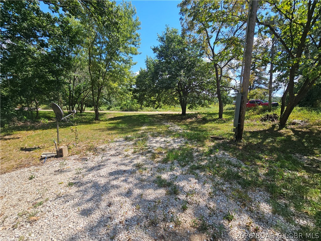 585 West Lakeview Drive Property Photo 6