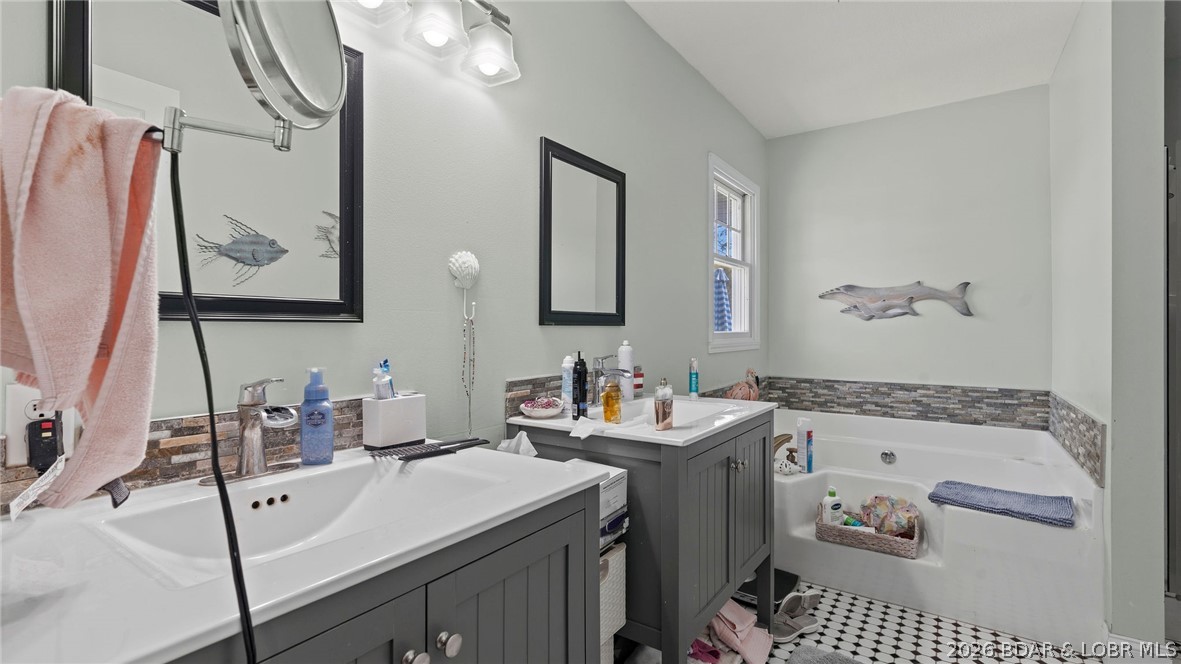 16 Bitterhill Road Property Photo 16