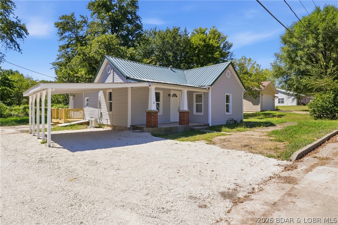 414 Court Street Property Photo 2