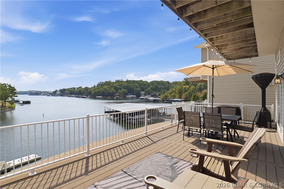 124 Summer Pt Property Photo 1
