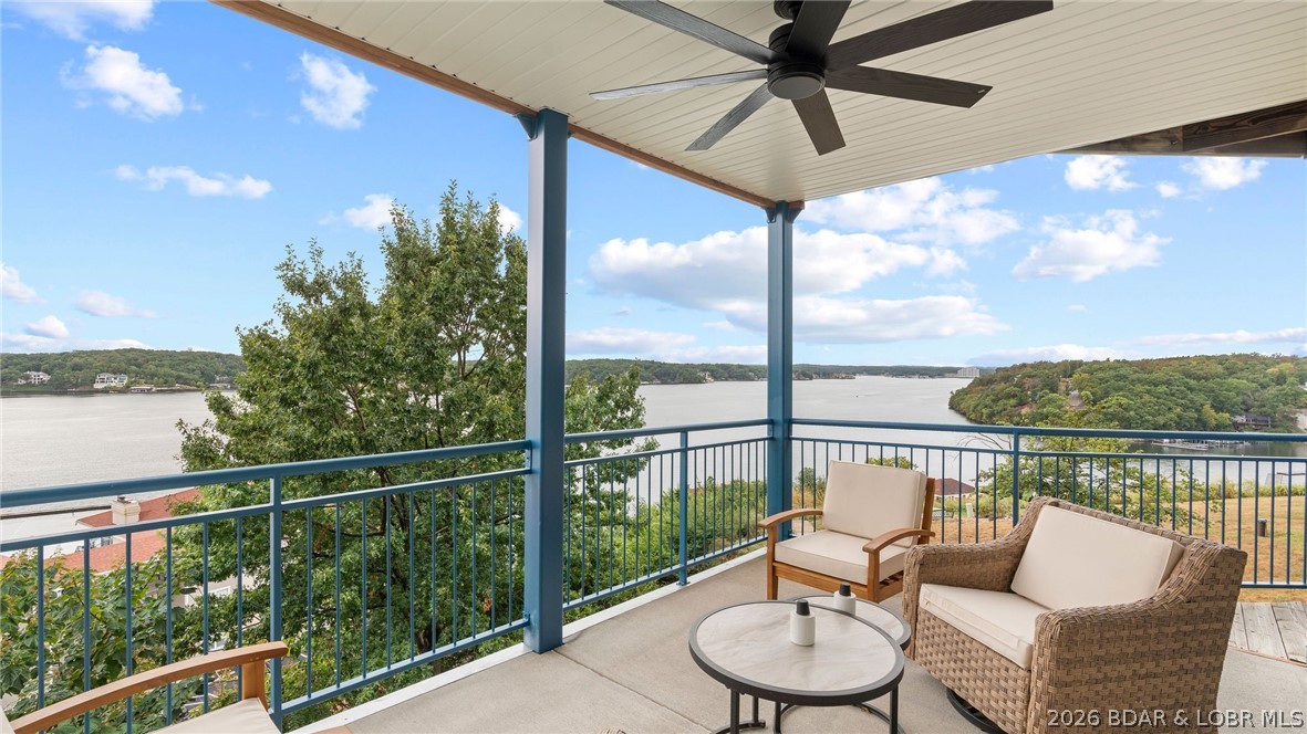 54 Palisades Lakeview Drive 1b Property Photo 1