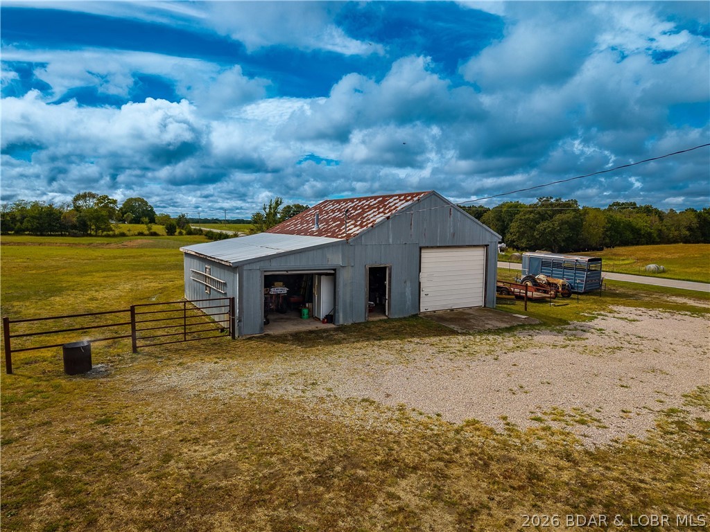7450 State Hwy 7 Property Photo 40