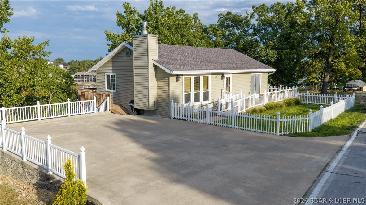 1465 Dogwood Lane Property Photo 1