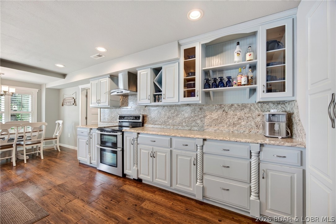 365 Waters Edge Drive 1a Property Photo 1