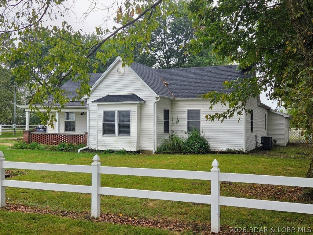 9914 Highway 52 Property Photo 2