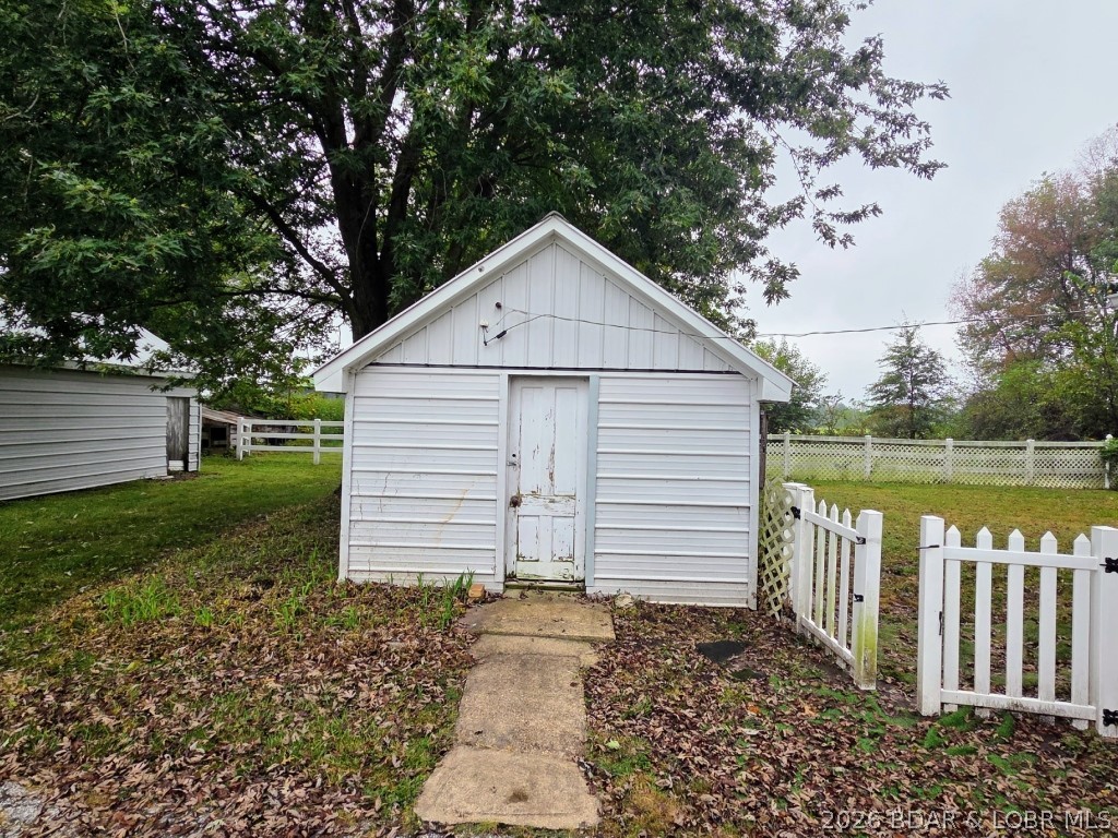 9914 Highway 52 Property Photo 34