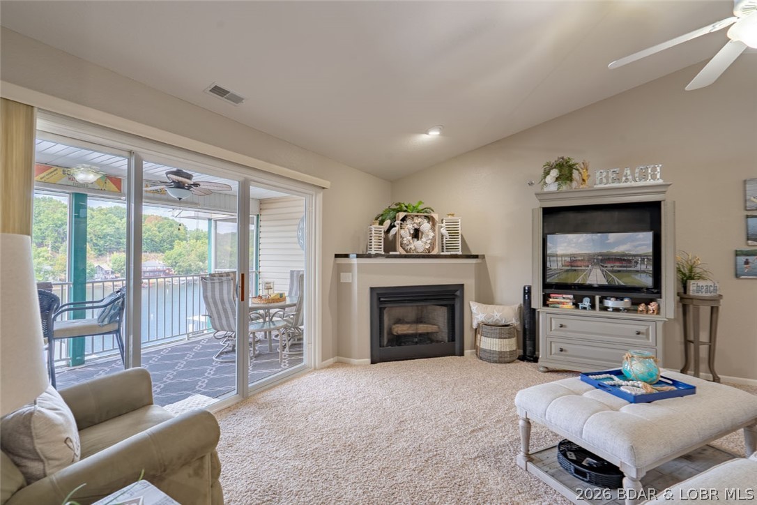 786 Pershing Drive 4c Property Photo 2