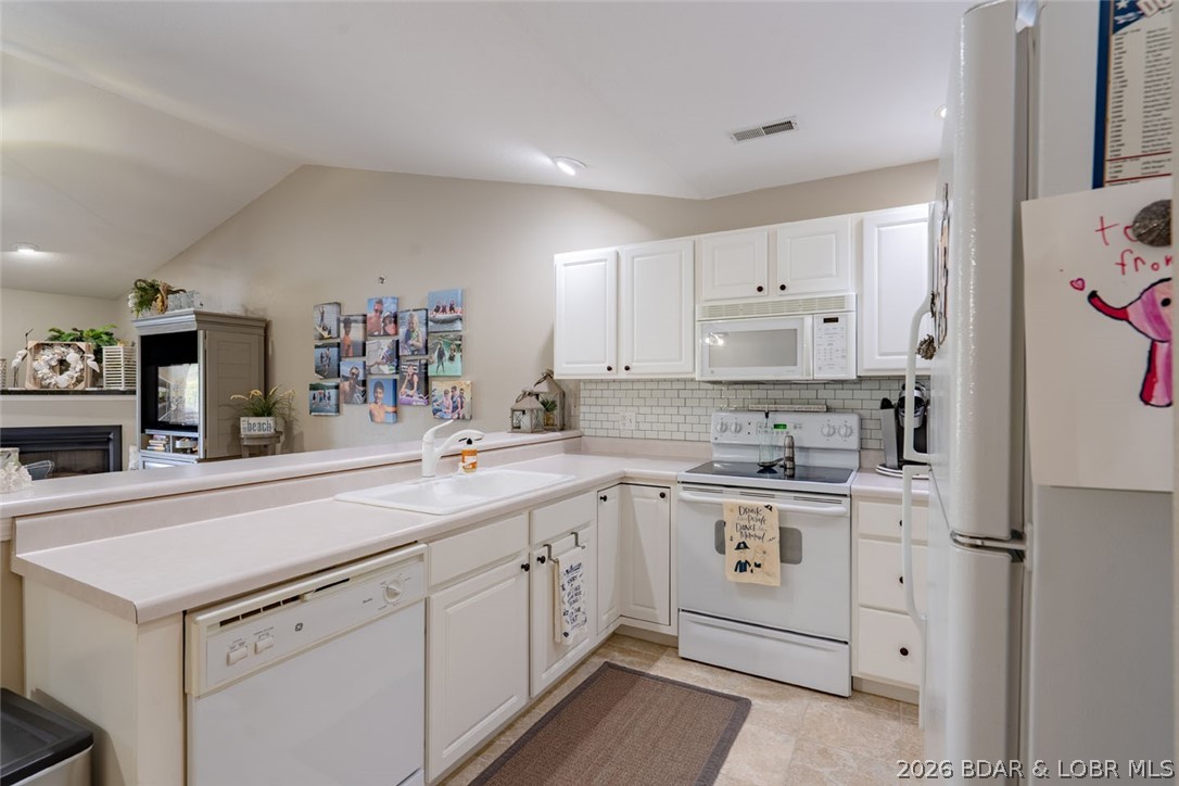 786 Pershing Drive 4c Property Photo 7