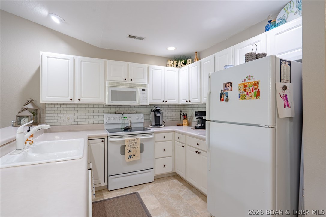 786 Pershing Drive 4c Property Photo 10