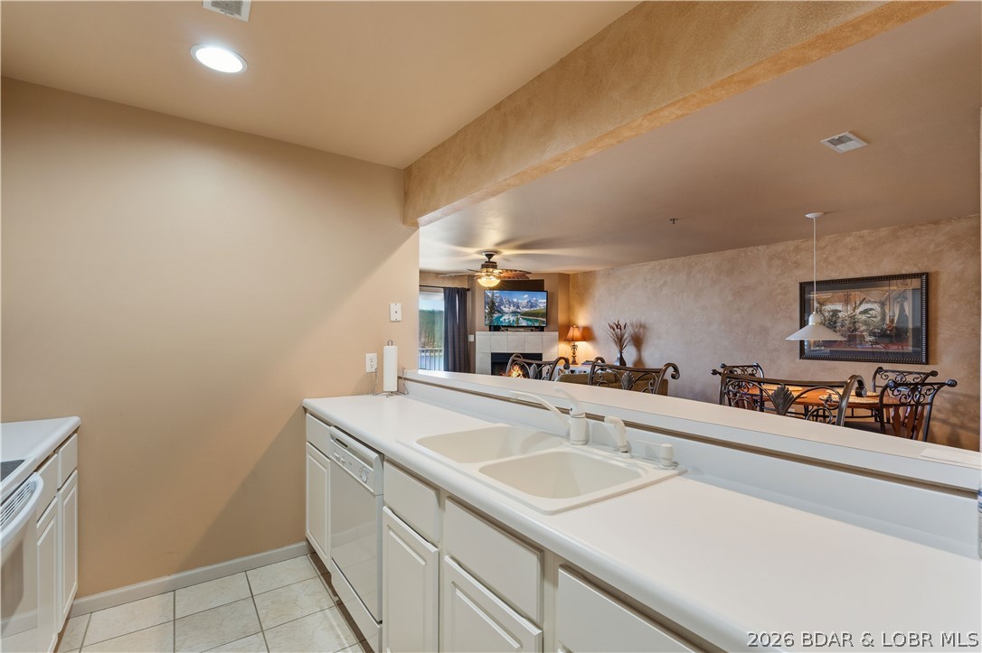 4800 Eagleview Drive 635 Property Photo 16